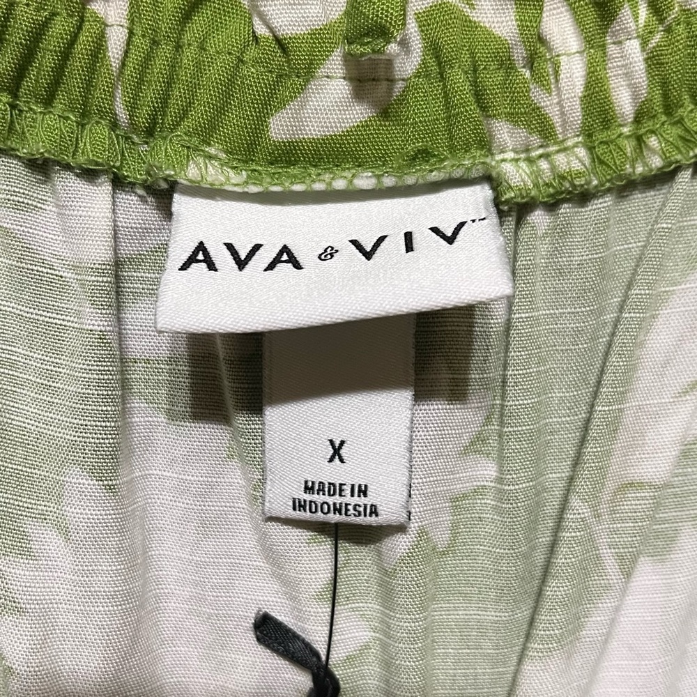 Ava & Viv Green Floral Midi Dress - Picture 3 of 5